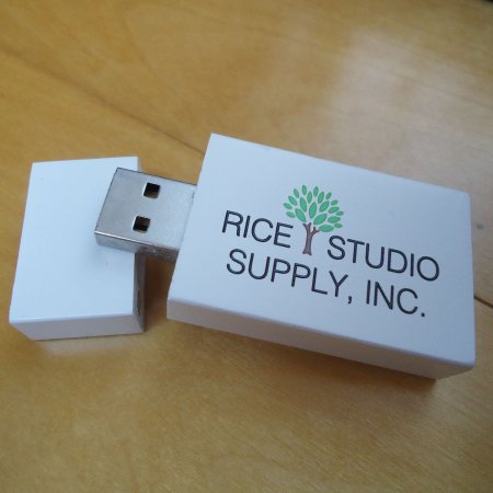 4 GB SOLID COLOR WOOD FLASH DRIVE 2.0.