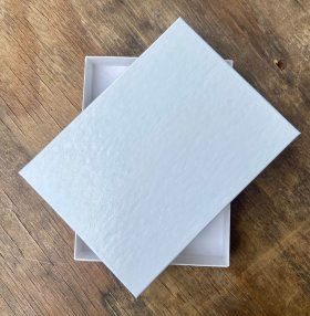 PLAIN White Glossy and Matte Boxes (NO LOGO)