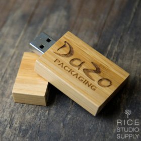 USB FLASH DRIVE - 4 GB DARK BAMBOO SQUARE 2.0.