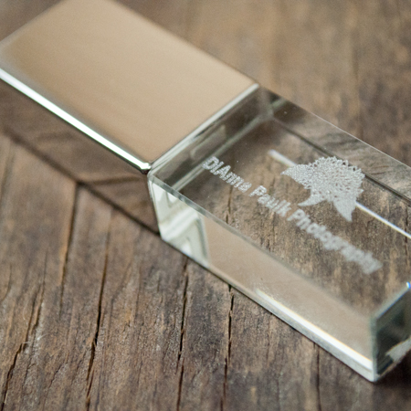 SURFACE ENGRAVED CRYSTAL FLASH DRIVES